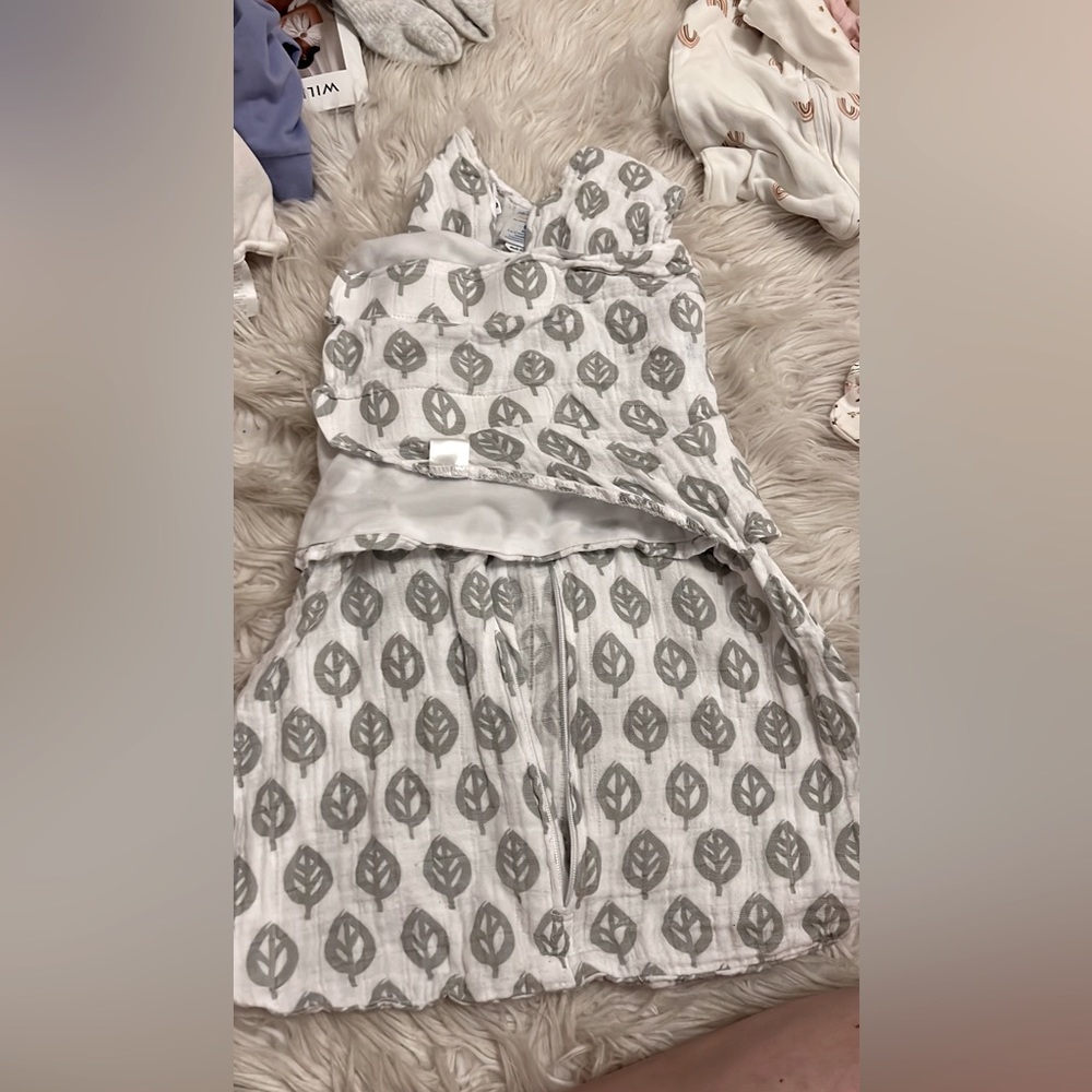Halo Swaddle 3/6 months